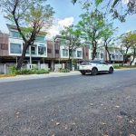 Bán gấp trước tết Phố Đông Village đường 20m, 6x20m 3 tầng