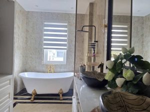 Cho thuê biệt thự Sol Villas Quận 2. Nhà đẹp, cạnh Hồ bơi.