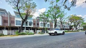 Phố Đông Village 15.4 tỷ, 6x20m, Full nội thất đẹp, trục chính 20m.
