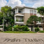 Biệt thự Phố Đông Village compound 9,5 x 20m, view công viên. bởi Phố Đông Villas (phodongvillas.com).